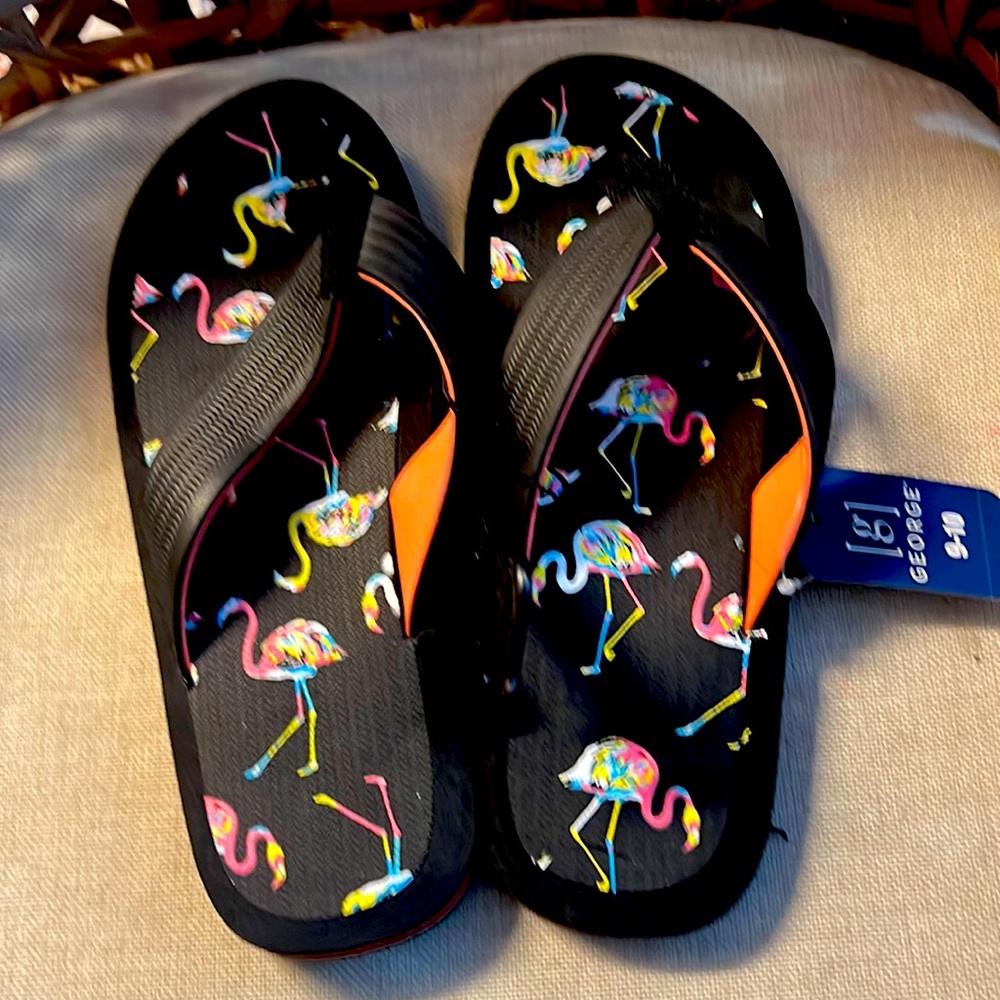 New George Mens Flamingo Sandals L 9-10 NWT Unique
